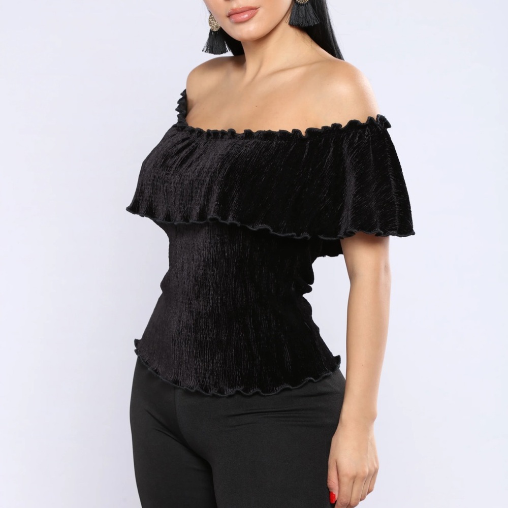 FASHION NOVA Burgundy Off The Shoulder Top